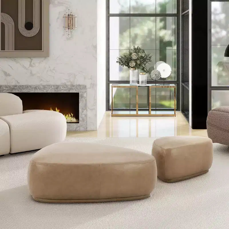 Ensemble de poufs de cocktail triangulaires arrondis