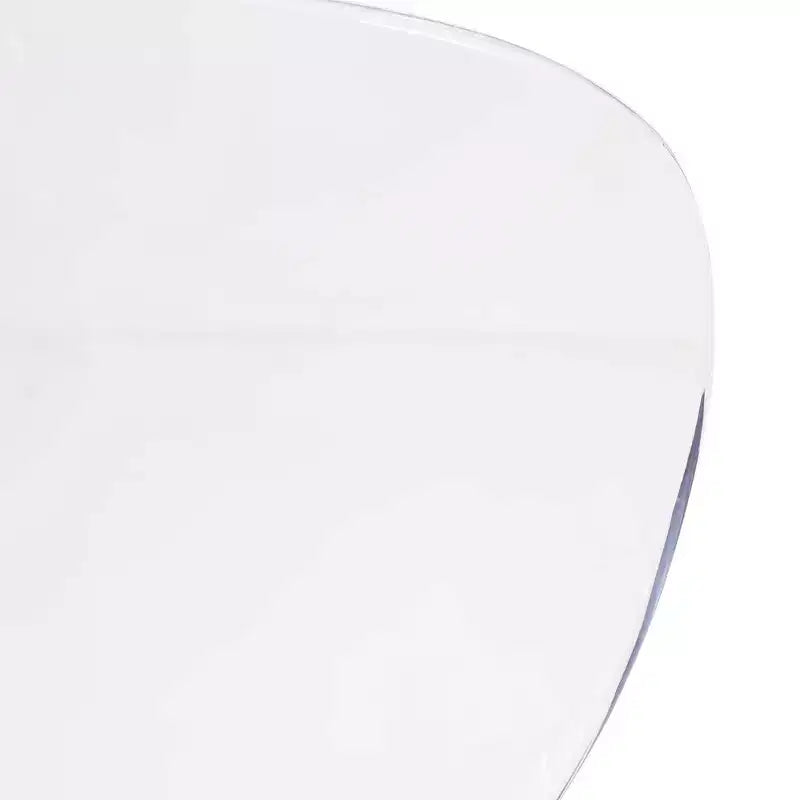 Chaises de salle à manger transparentes par lot de 4, empilables avec dossier incurvé et pieds en acier inoxydable noir pour cuisine ou salle à manger